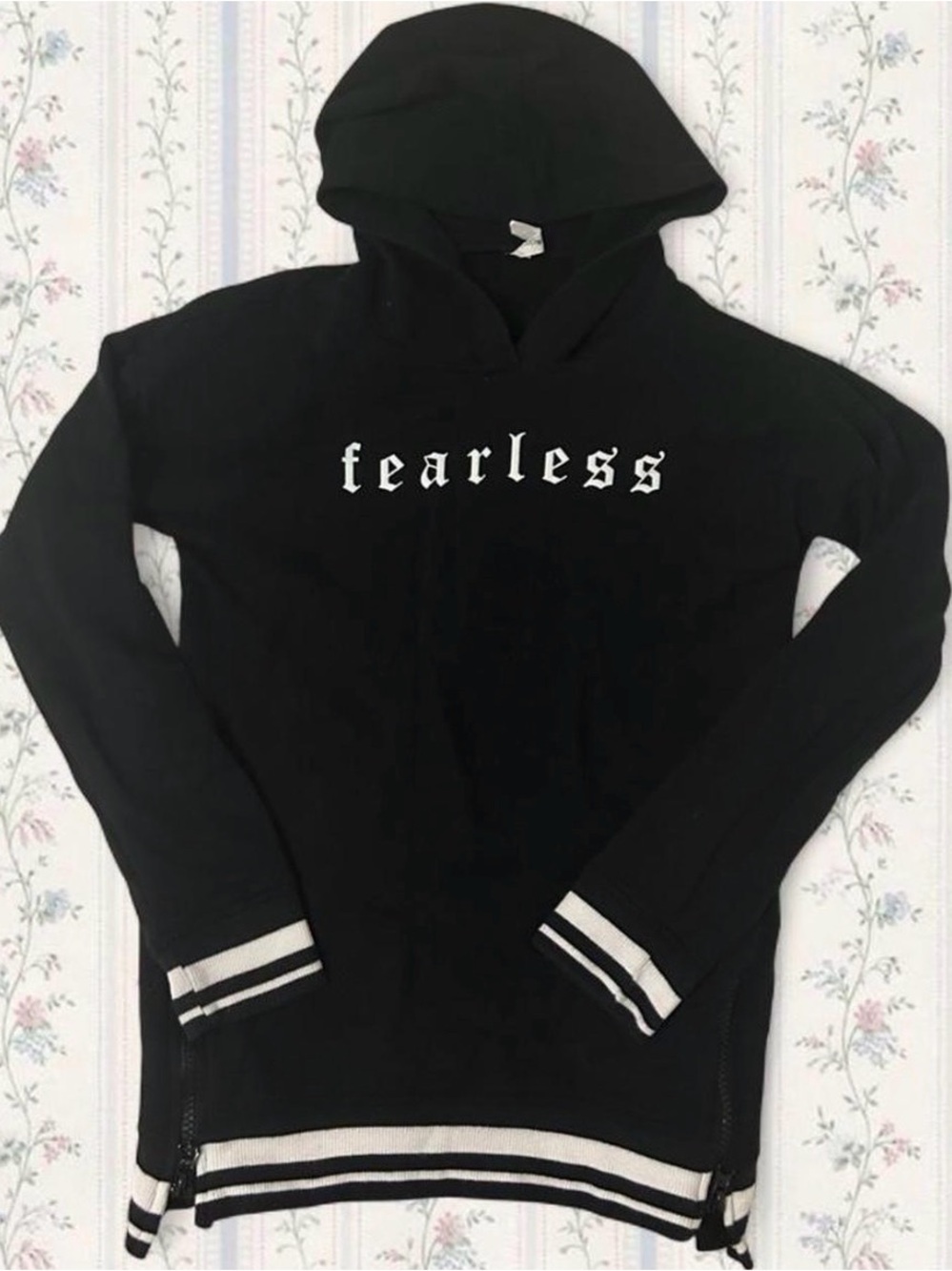 Ideology Black Hoodie Sweatshirt with "fearless" Graphic